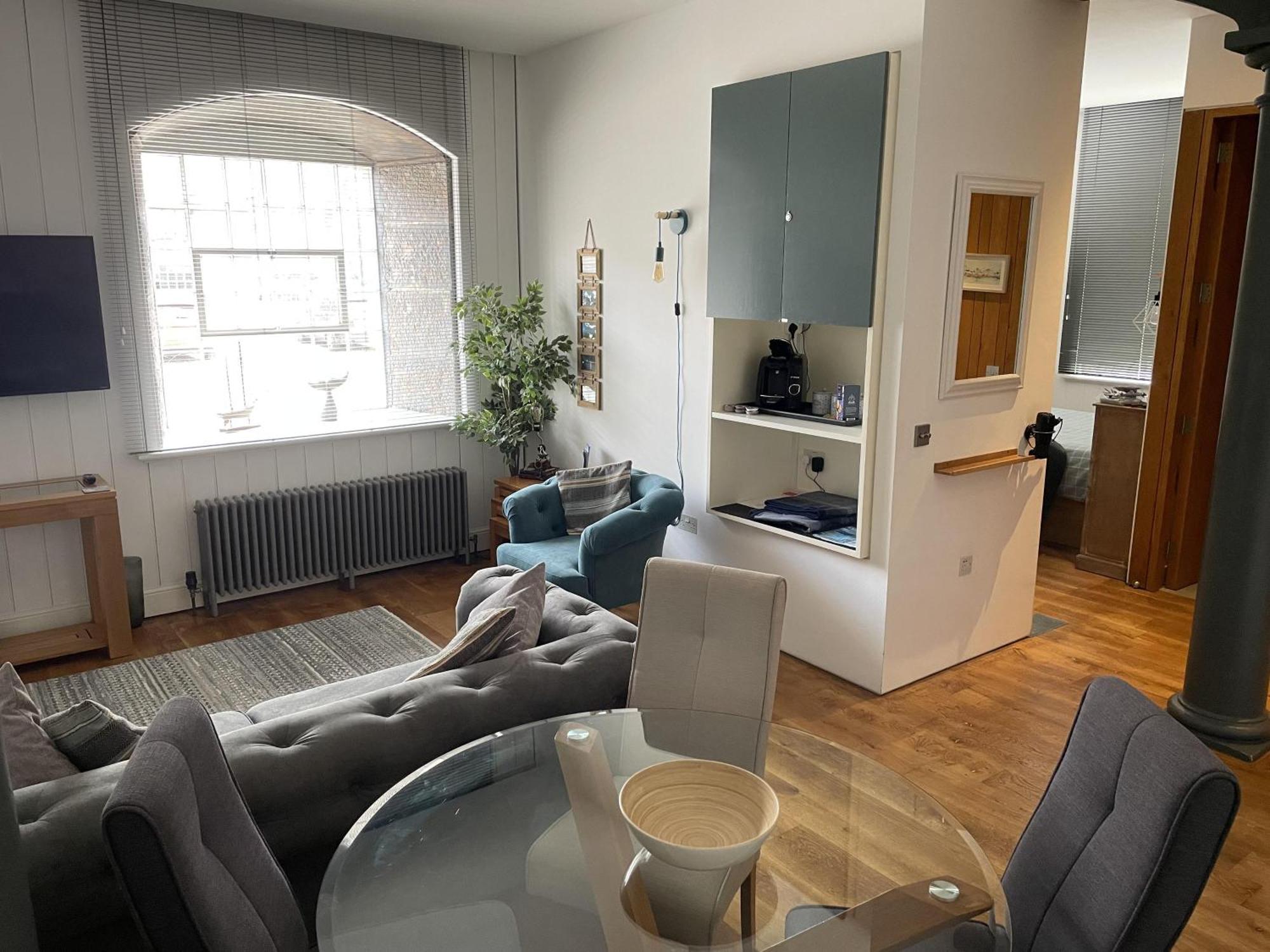 Cozy Coastal Apartment Plymouth Buitenkant foto